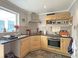 Photo 14- click for photo gallery